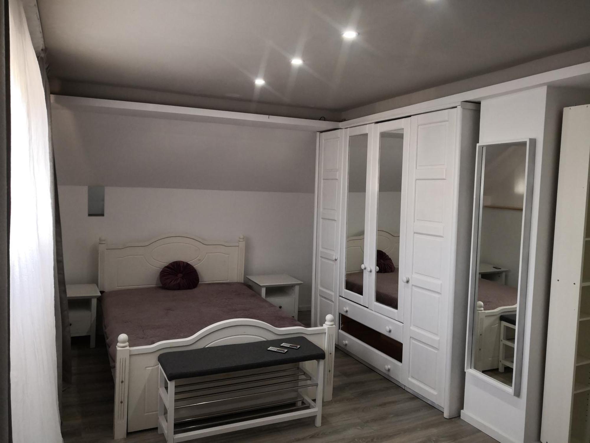 Holiday home Eifels Herzhaus *